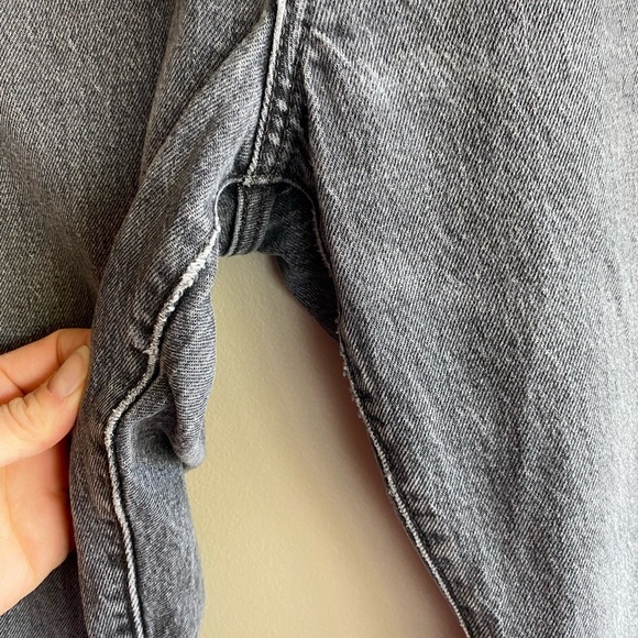 LEVI's Wedgie High Rise Tapered Straight Fit Icon Jeans Washed Black Size 29 - Picture 8 of 15